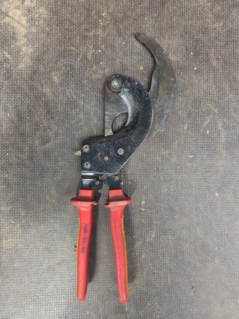 Knipex kabelschaar, Doe-het-zelf en Bouw, Ophalen, Gebruikt, Tang, Knipex