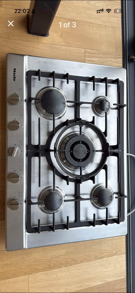 Miele 2021 - taques gaz - très bon état, Gaz, Encastré, Comme neuf, Enlèvement