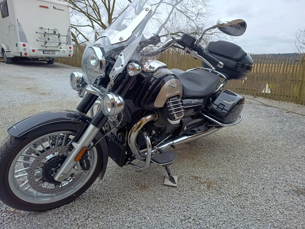 Guzzi california 1400cc Touring état neuf 2018 custom, Motoren, Motoren | Moto Guzzi, Particulier