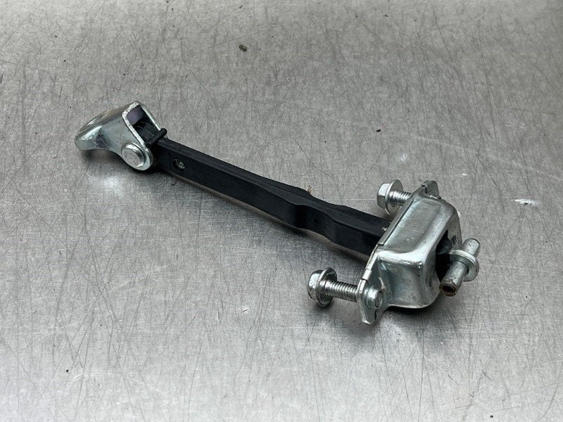 MECANISME DE VEROUILLAGE PORTE AVANT GAUCHE Pixo (D31S), Dhr. M. Roggen, Stadsweg 37 37
9917 PV  WIRDUM GR., NL, Avant, Nissan