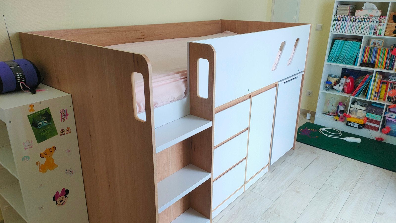 Lit combiné 90 x 190 cm avec bureau et rangements, Enlèvement, Comme neuf, Lit mi-hauteur mezzanine