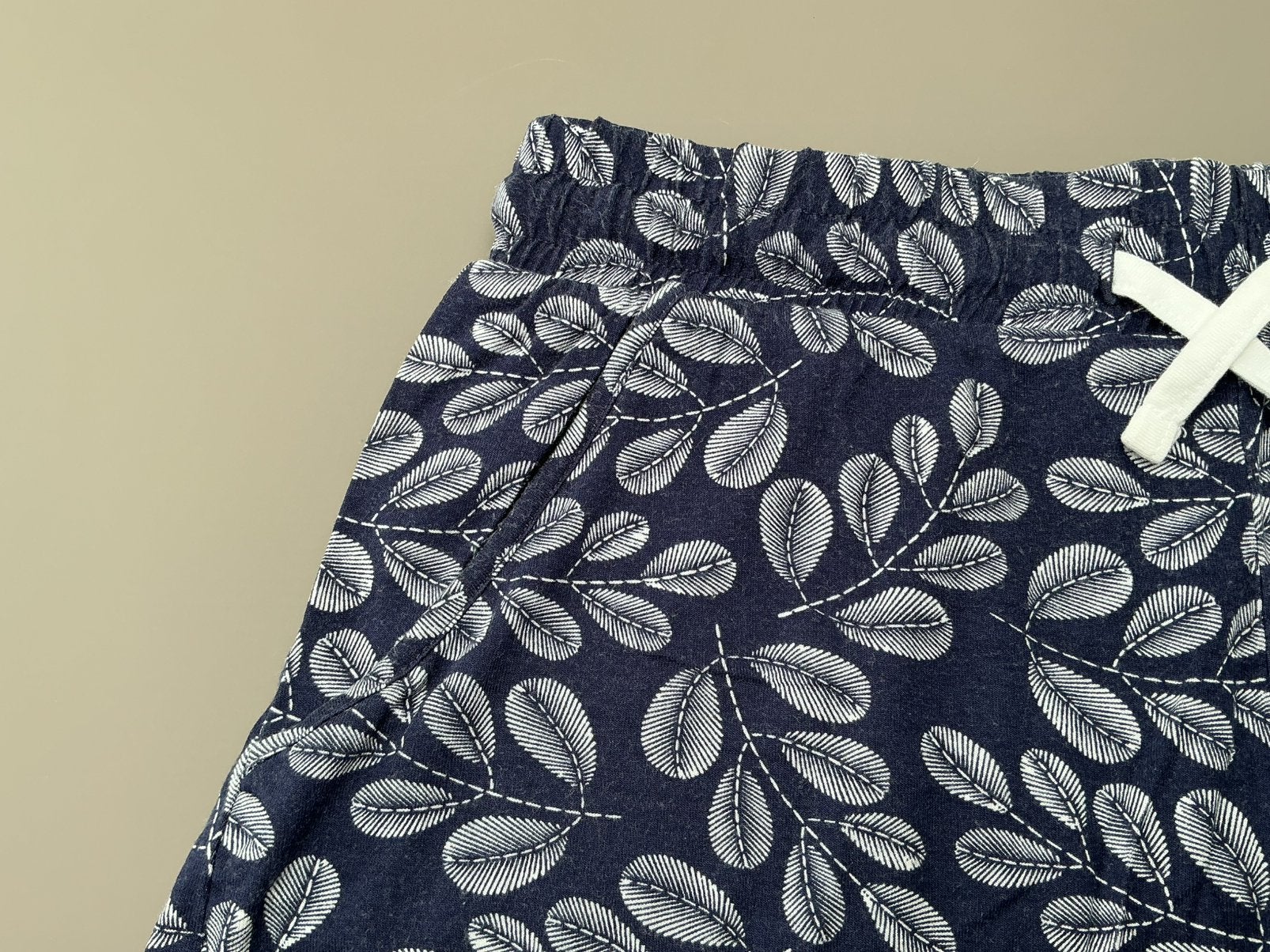Short dames - small - NIEUW!, Kleding | Dames, Ophalen of Verzenden, Nieuw
