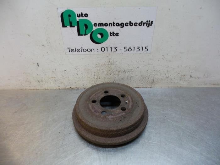 Tambour de frein arrière d'un Volkswagen Polo (Polo 01-), Volkswagen, -, 3 mois de garantie, Utilisé