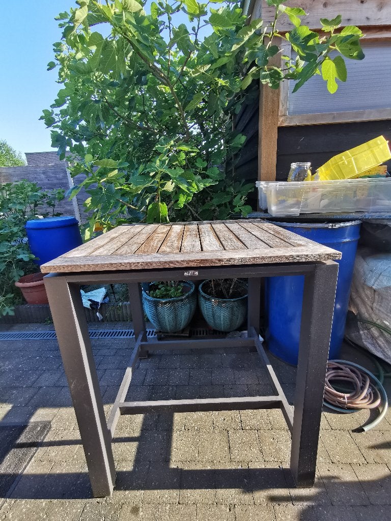 Hoge Alu Tuintafel met Krukken, Jardin & Terrasse, Tables de jardin, Enlèvement, Utilisé, Carré, Aluminium