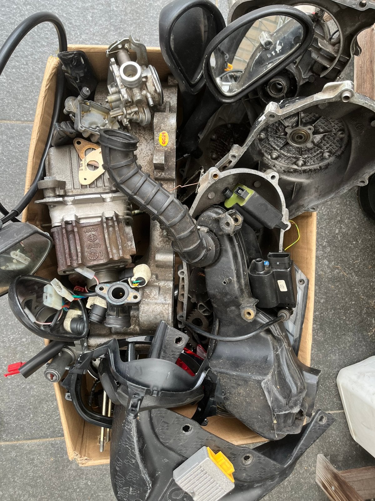 pièces Piaggio, Enlèvement