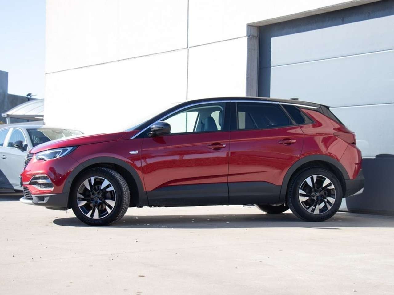 Opel Grandland X 1.2 AT 130PK CAMERA|NAVI, https://public.car-pass.be/vhr/ab9ba6b7-21f2-4b04-87ad-7ff4e6acd42d, Zwart, 0 kg, Bedrijf