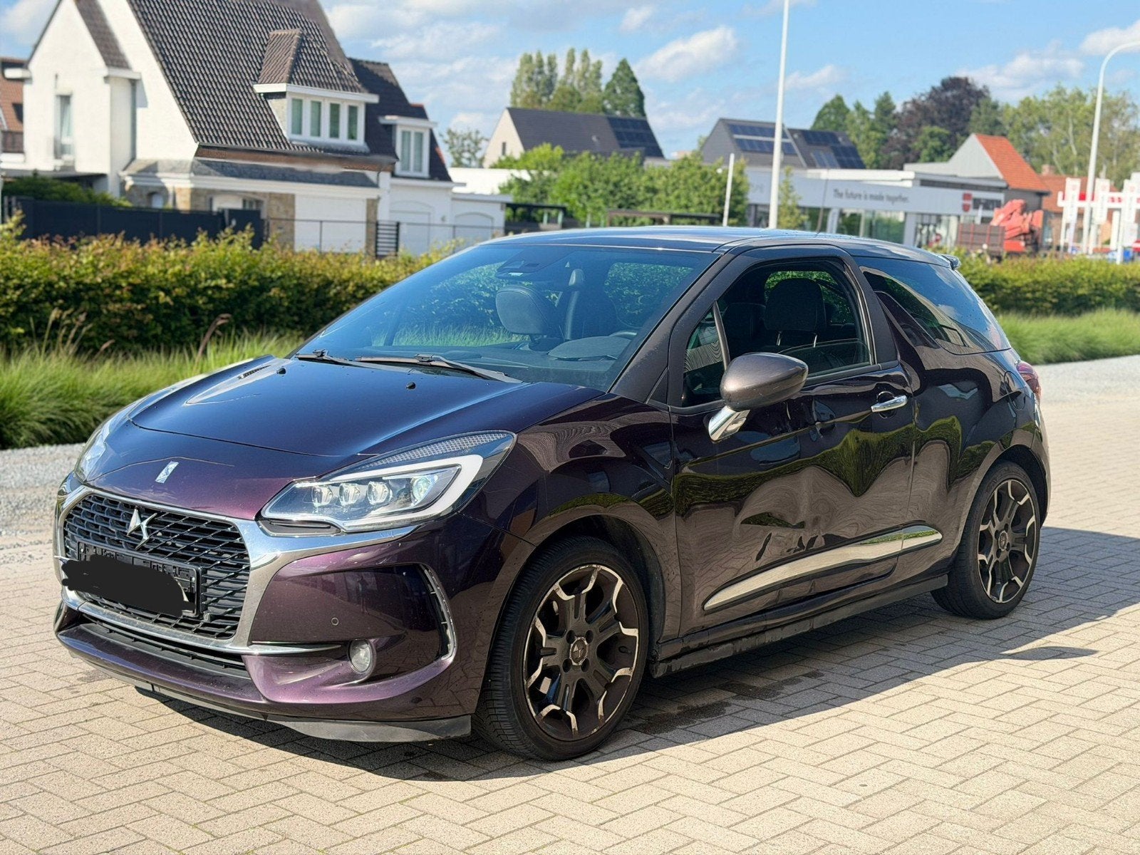 Citroën Ds3 Benzine 1.2 Euro6b

bj 2016

Led feclift Xenon, Auto's, Citroën, Particulier, DS3, Achteruitrijcamera, Benzine, Ophalen of Verzenden