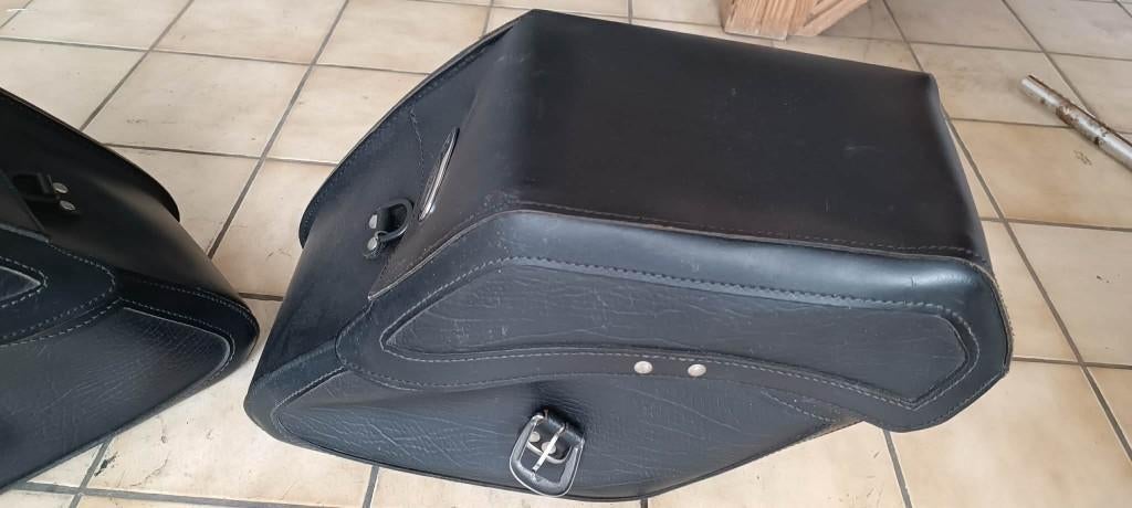 sacoche moto, Motos, Accessoires | Valises & Sacs, Envoi