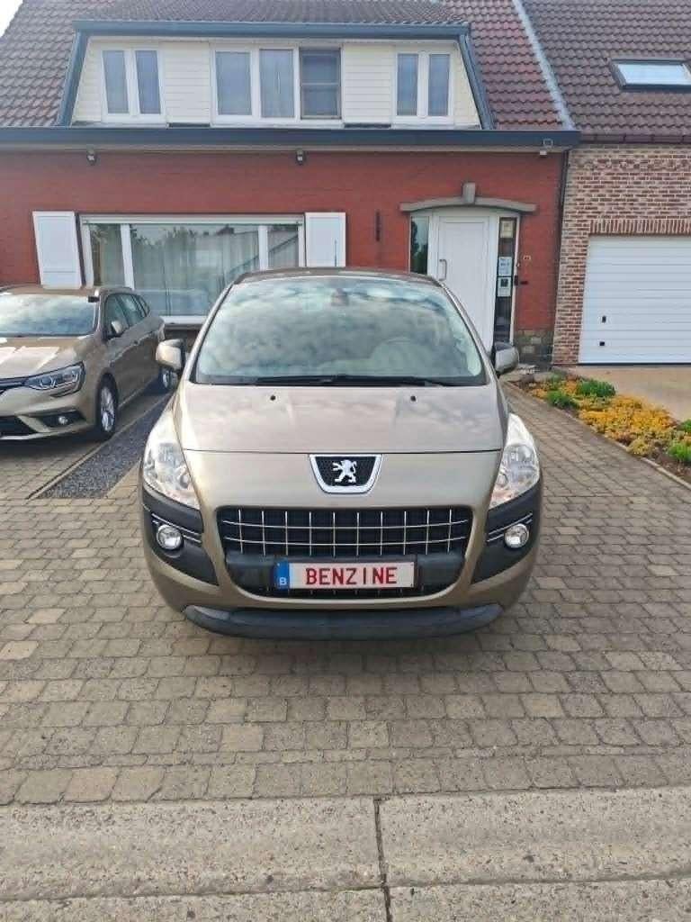 Peugeot 3008 3008 1.6i benzine van eerste eigenaar, Auto's, Peugeot, Voorwielaandrijving, Euro 5, Stof, Zwart