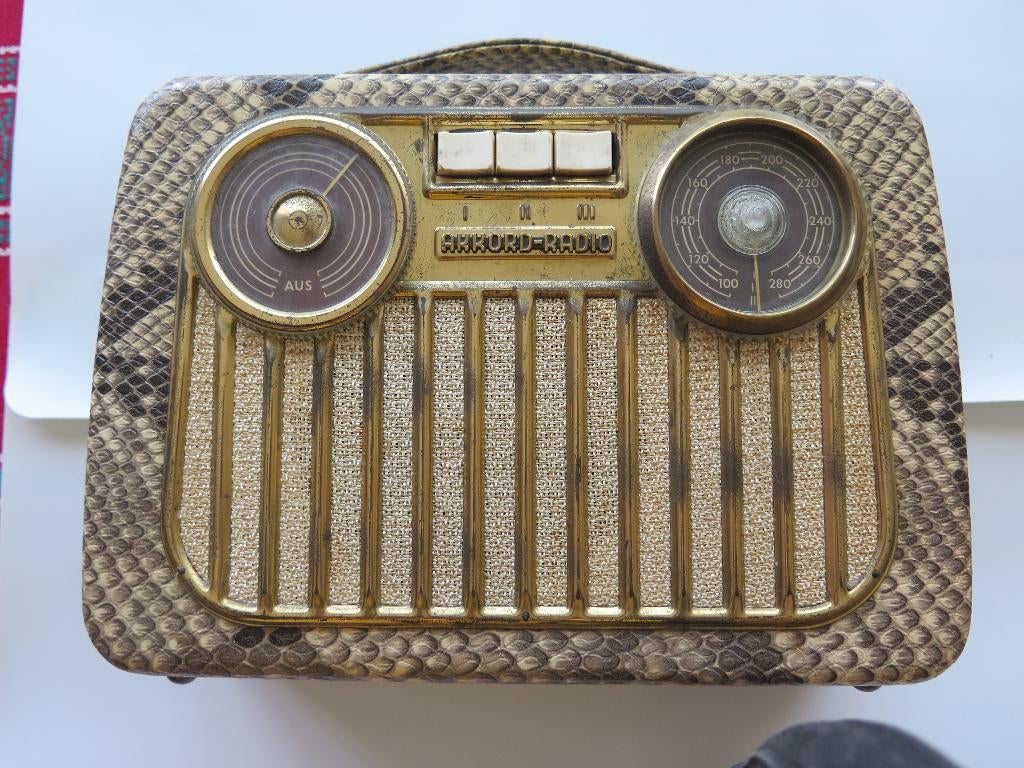 VINTAGE RADIO, Ophalen of Verzenden, Radio