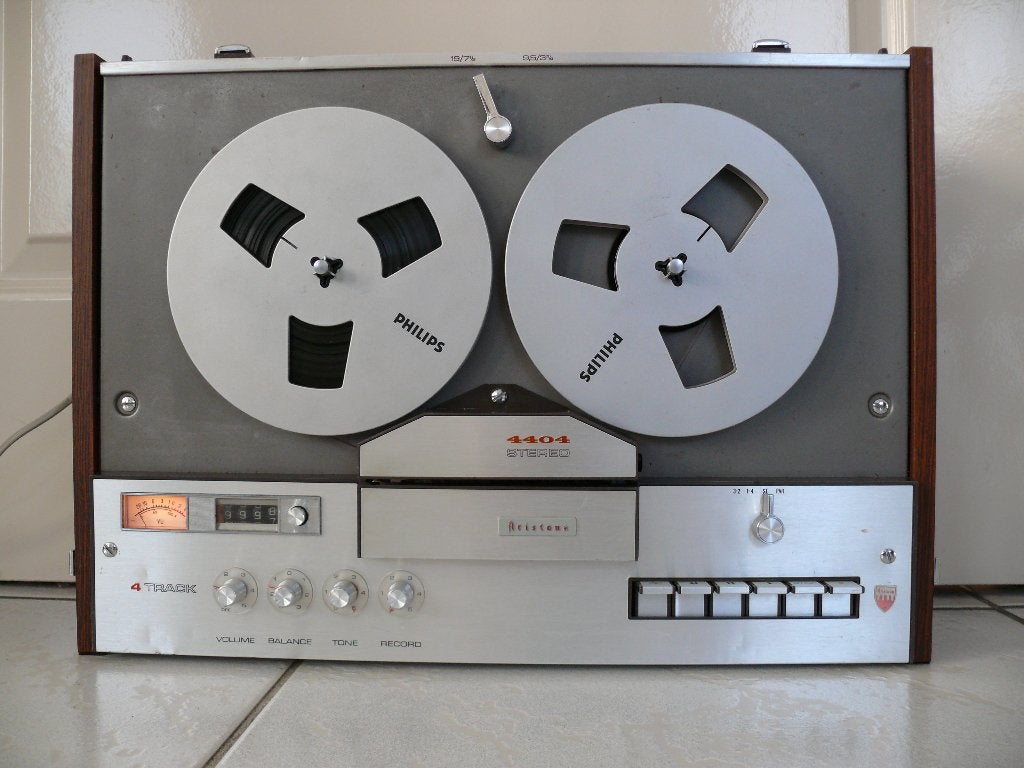 Prima spelende Philips 4404 Stereo met eigen geluid, Audio, Tv en Foto, Bandrecorder, Ophalen of Verzenden, Bandrecorder, Met banden