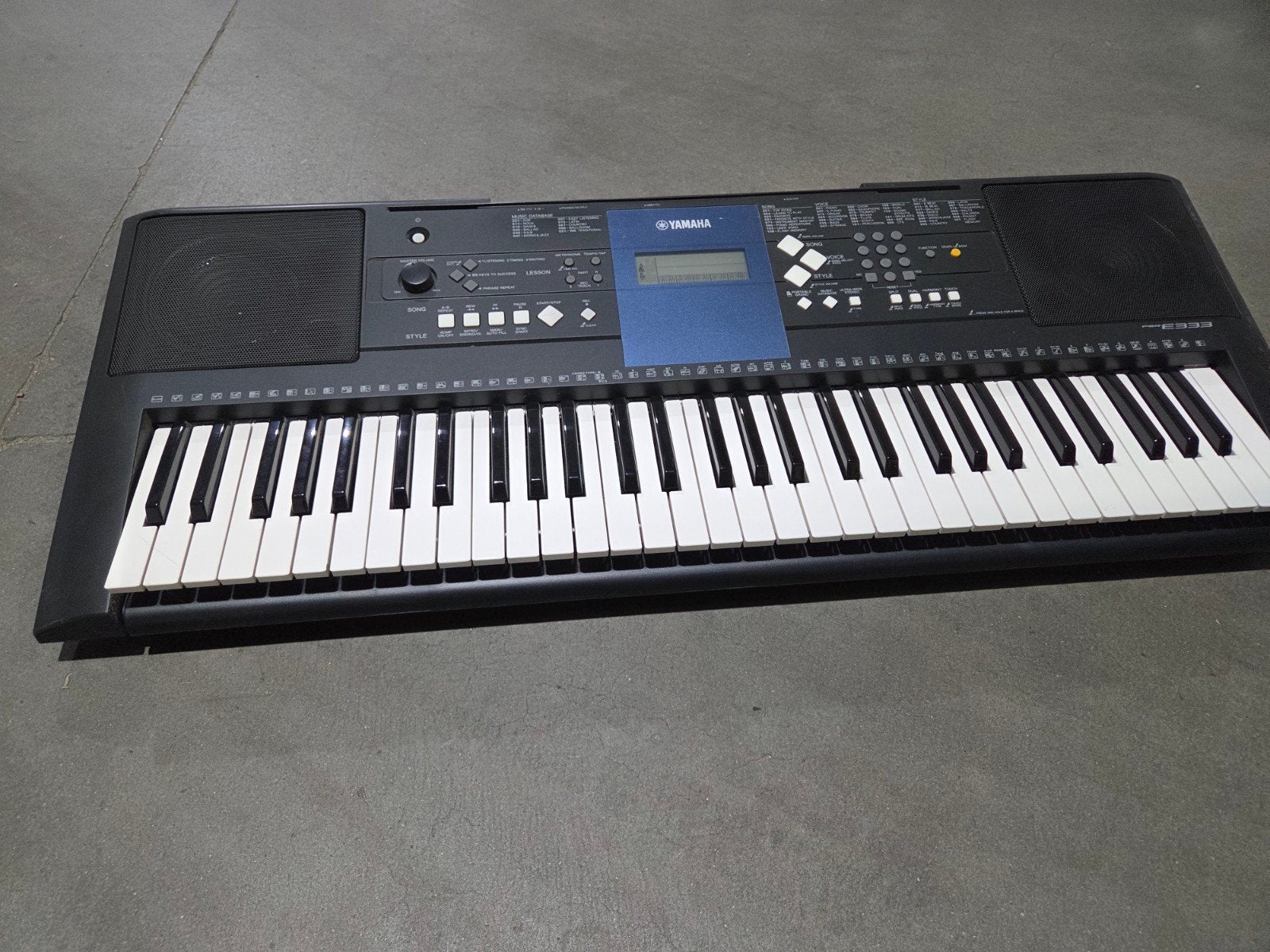 keyboard, Muziek en Instrumenten, Ophalen