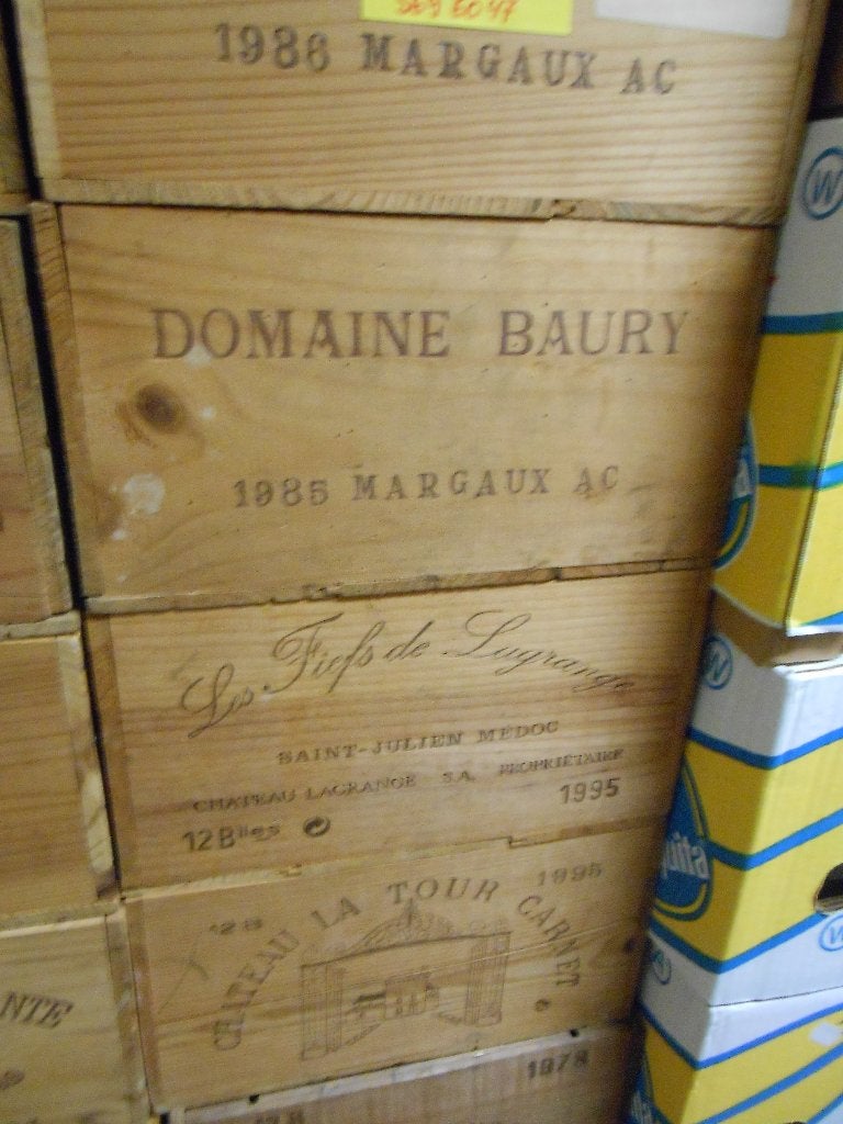 LOT DE BOÎTES À VIN DE CHÂTEAU EN BOIS FRANÇAISES, Enlèvement