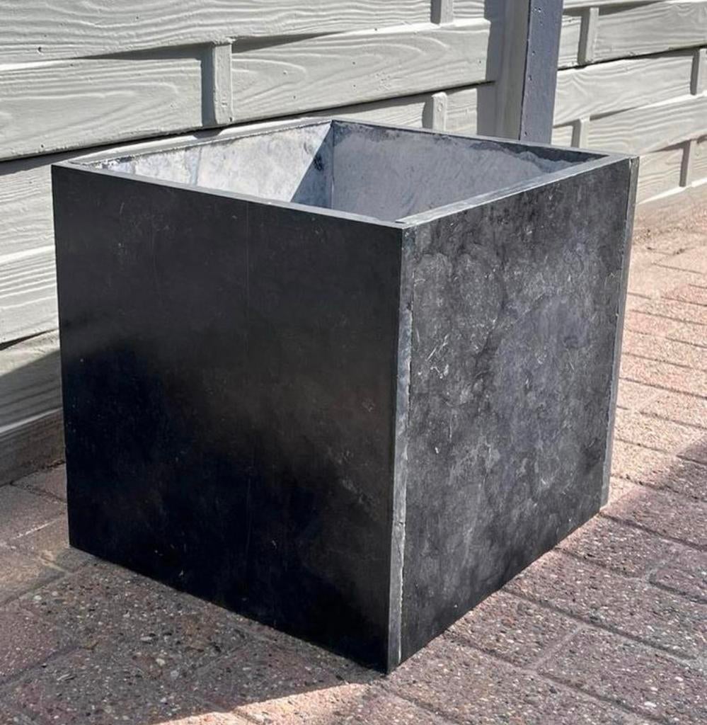 Bloembak plantenbak, Tuin en Terras, Ophalen, Zo goed als nieuw, Steen