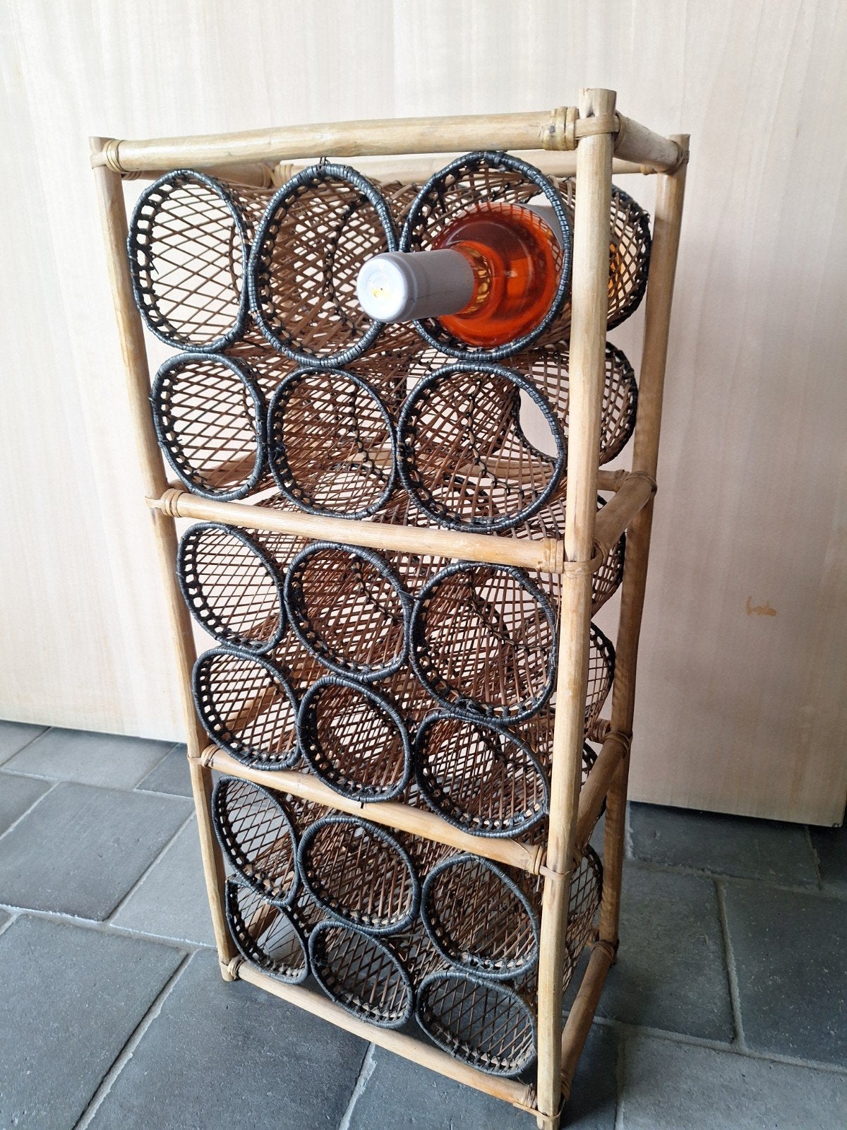 Vintage wijnrekje in rotan, Ophalen