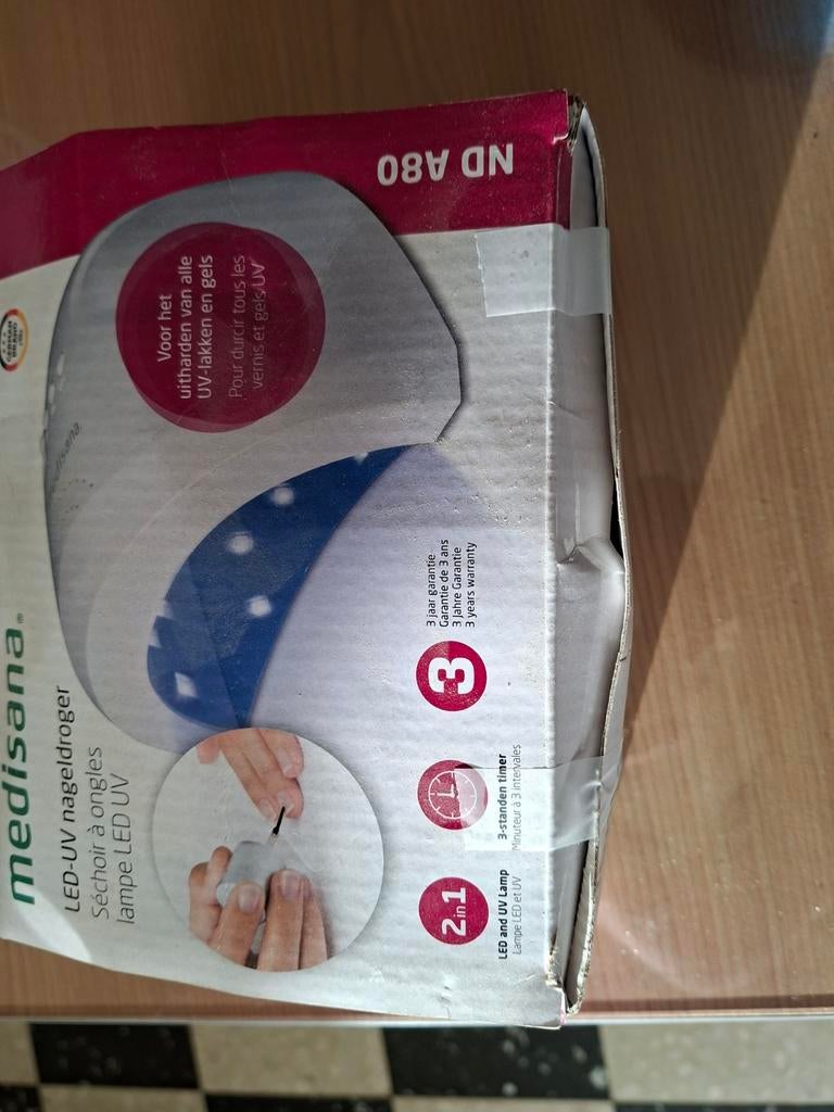 Nageldroger, Ophalen