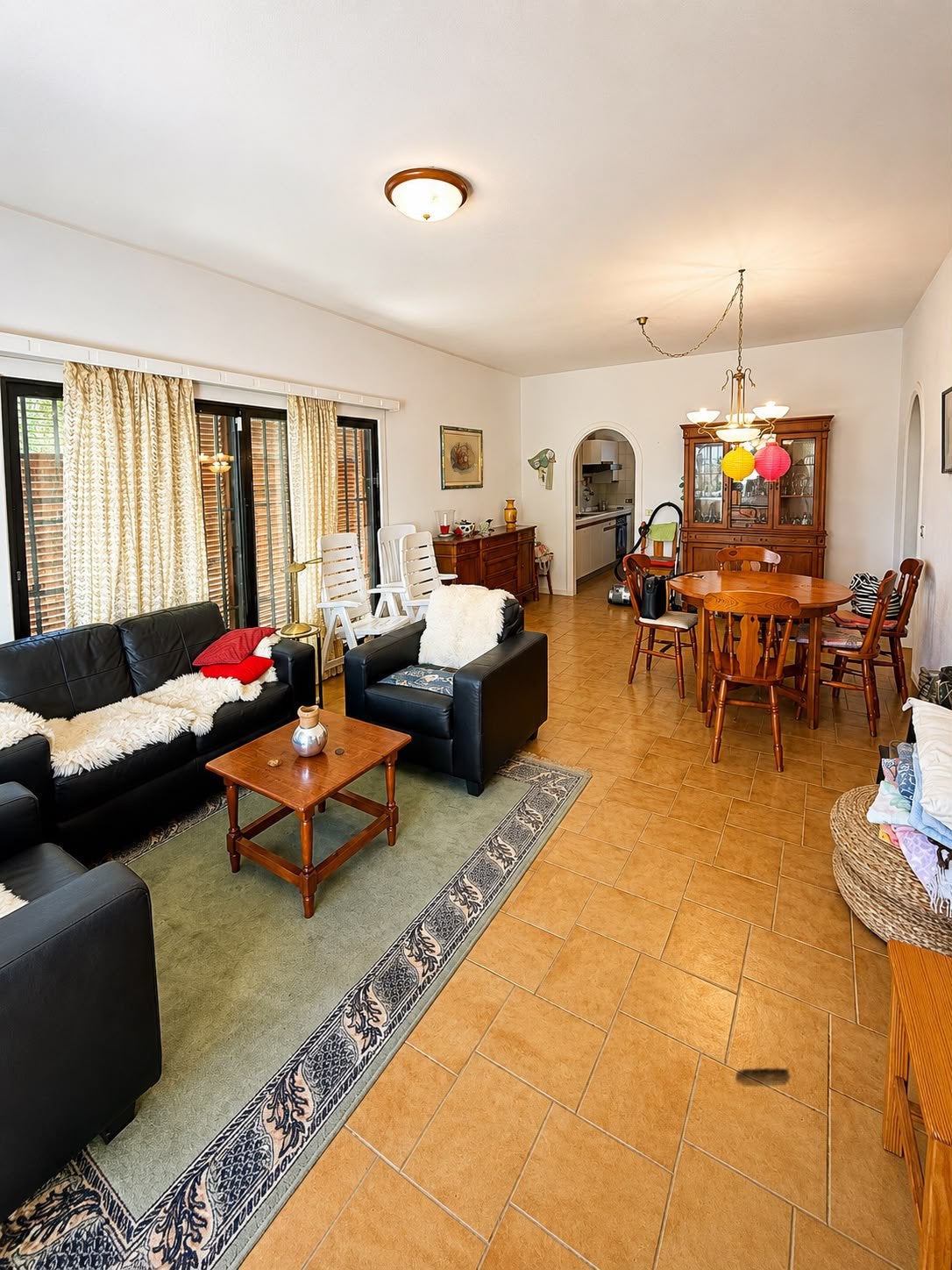 Te koop villa costa silencio 350 m2, Canarische Eilanden, Dorp, Aan zee, Landhuis of Villa