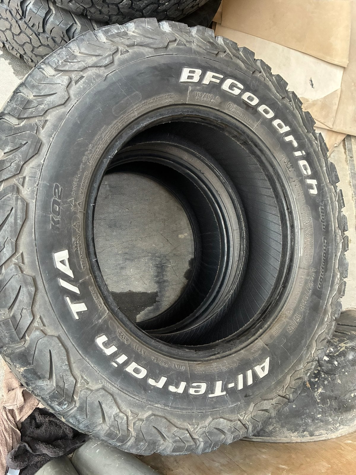 BF Goodrich All-Terrain AT T/A K02 245/70-16 113/110s, 245 mm, 4 Saisons, 16 pouces, Pneu(s)