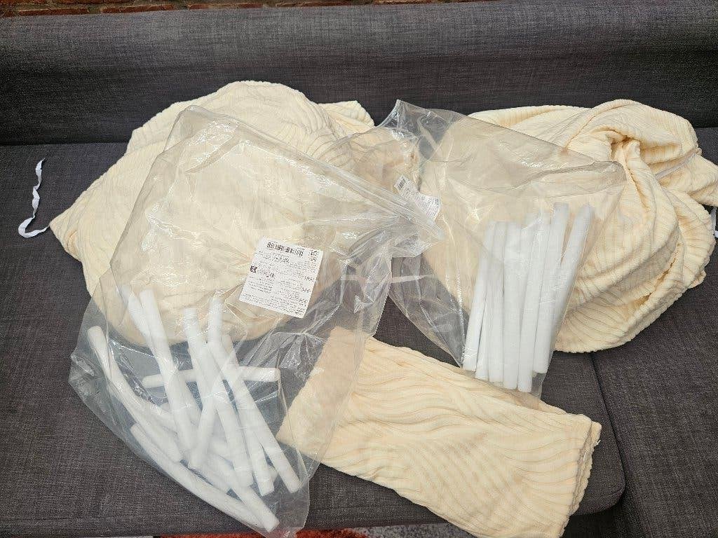 Twee zetelhoezen: 3pers.zetel + 2pers.zelel+2 kussen hoezen, Enlèvement ou Envoi, Neuf, Beige, Textile