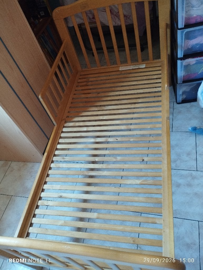 Lit enfant, Matelas, 70 à 85 cm, Enlèvement, Utilisé