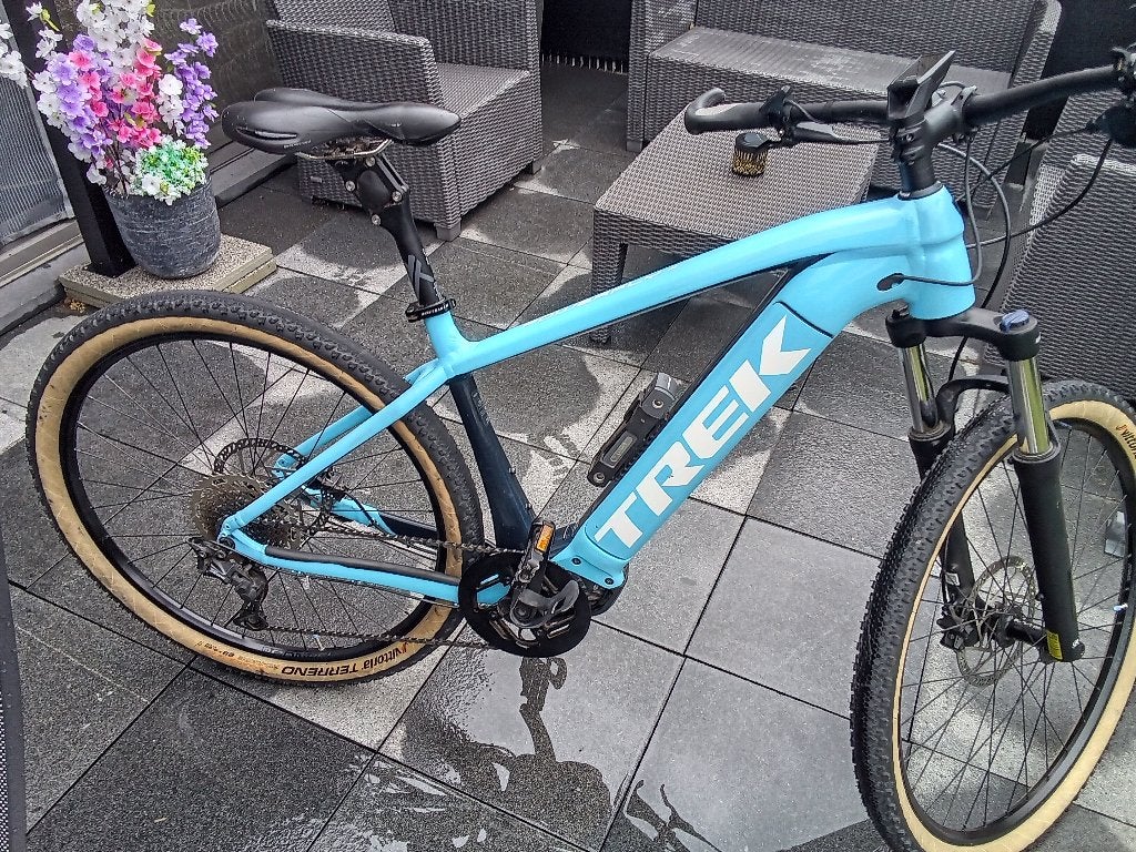 Trek ebike, Zo goed als nieuw, 50 km per accu of meer, 55 tot 59 cm, Ophalen