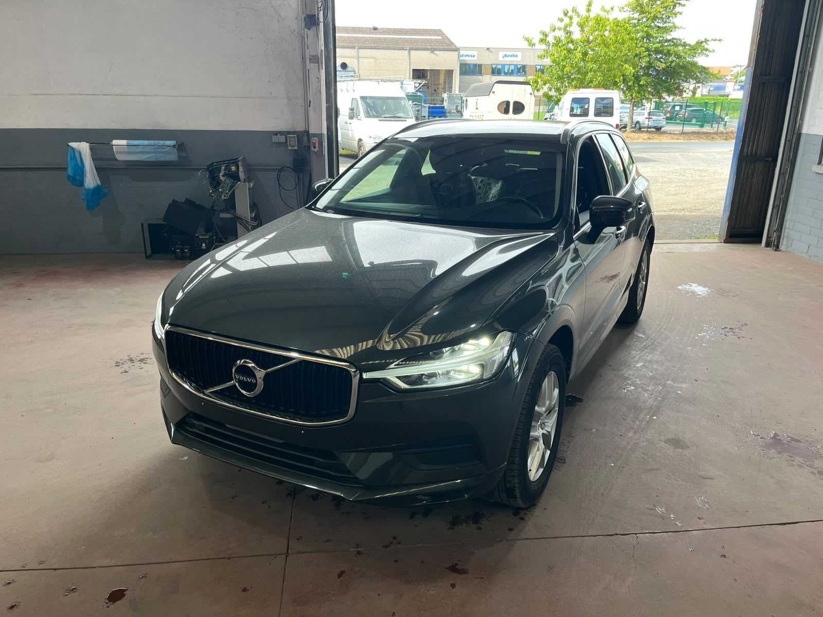 Volvo XC60 2018 - Voiture, Autos, Achat, Entreprise, Autres carburants, Occasion