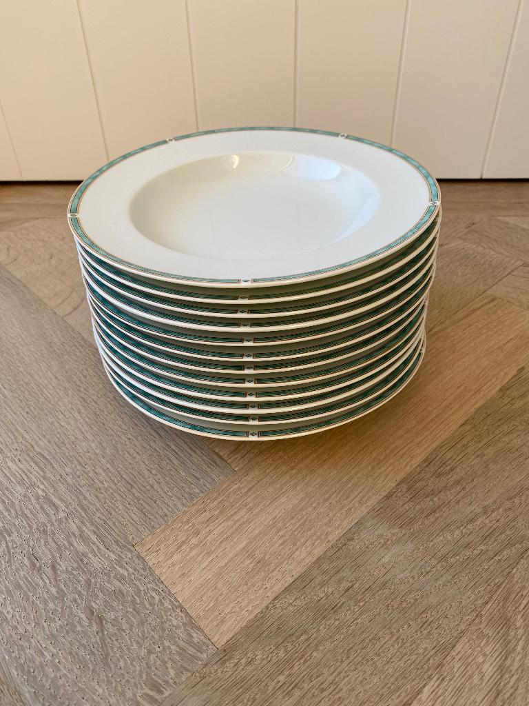 Diepe borden Bernardaud Limoges, Enlèvement ou Envoi, Assiettes(s)