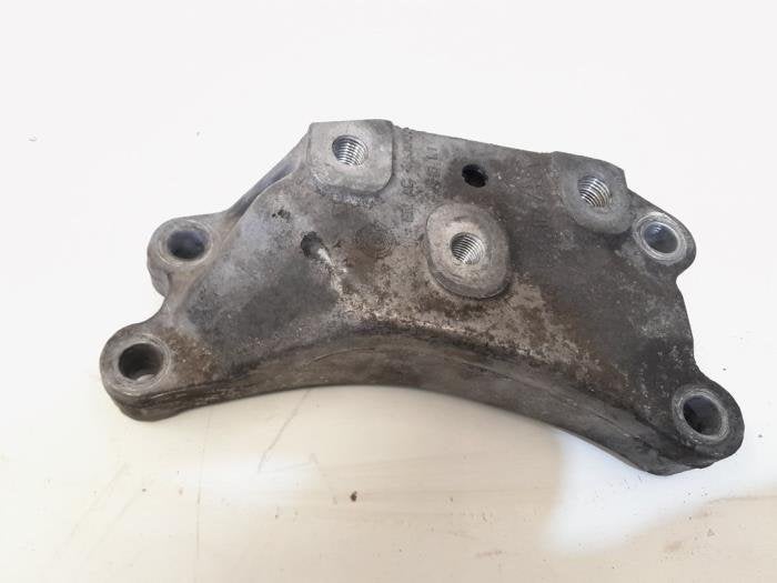 Support boîte de vitesse d'un Volkswagen Golf, Volkswagen, -, 3 mois de garantie, Utilisé