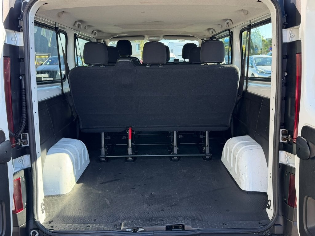Opel Vivaro (Stock ID 22256) — 8