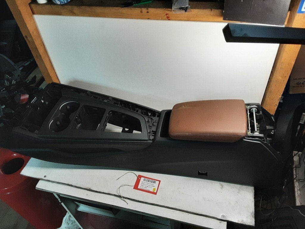 CONSOLE CENTRALE Audi A4 (B9) (01-2015/11-2019) (8W1863241), Autos : Pièces & Accessoires, Habitacle & Garnissage, Audi, Utilisé