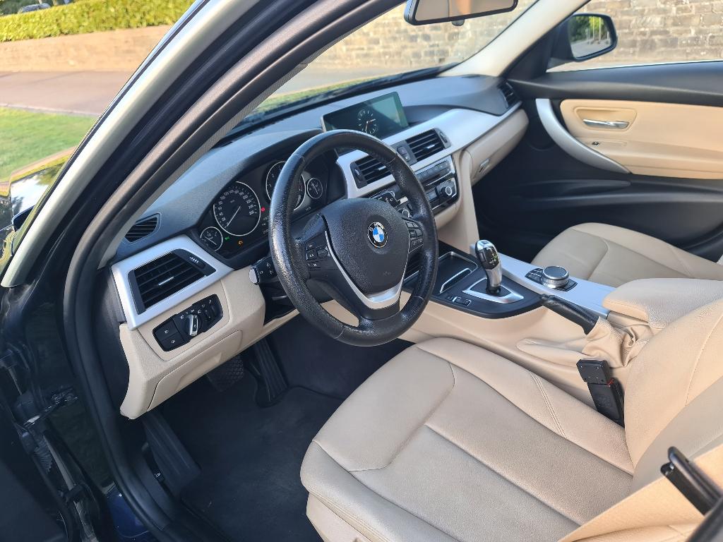 Bmw F31 automatische  2017 klaar om geregistreerd te worden., Auto's, Automaat, USB, 4 cilinders, Blauw