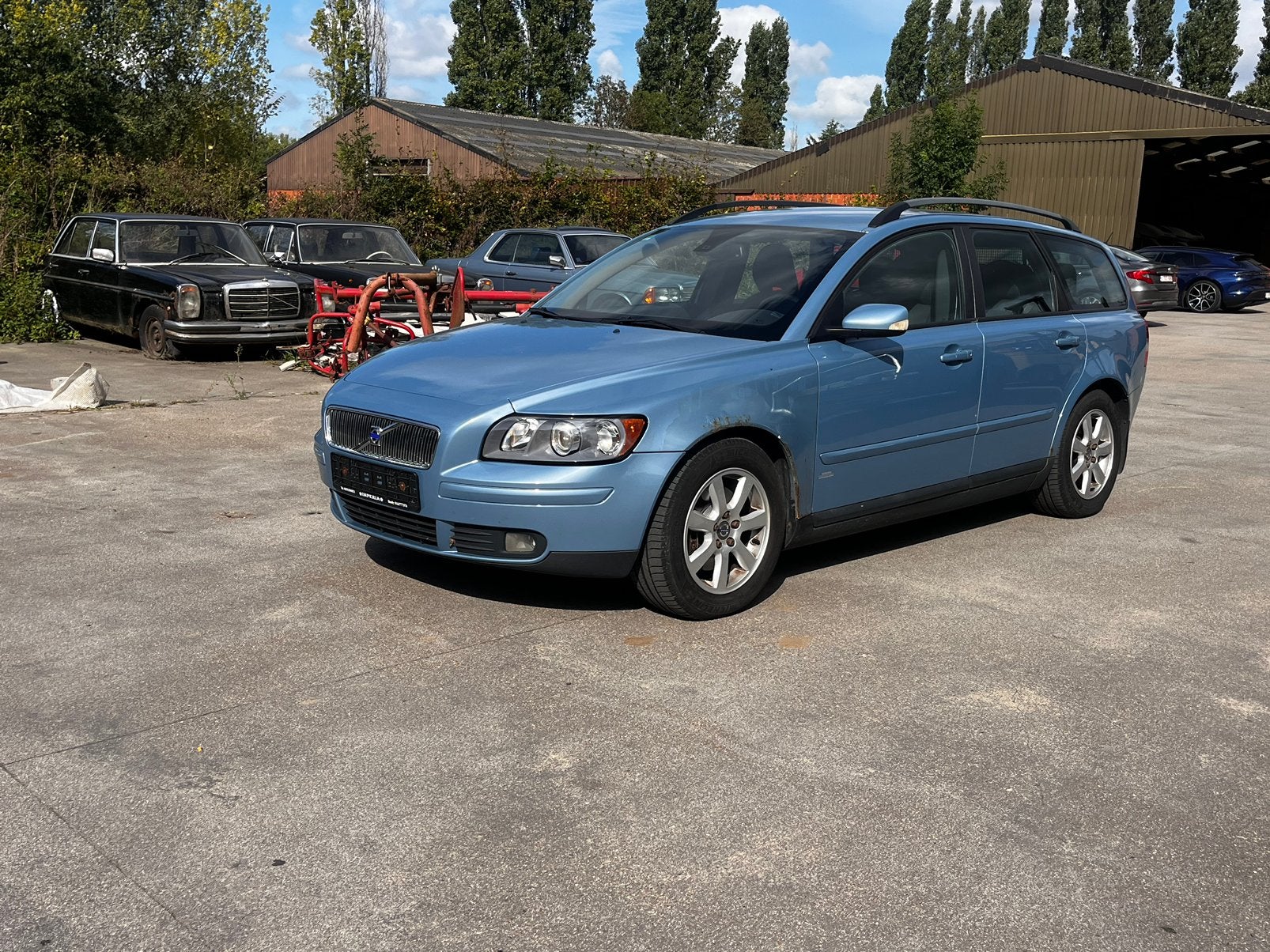 VOLVO V50 BENZINE AUTOMAT VAN 2005 MET 139DKM, Auto's, Voorwielaandrijving, Zwart, Blauw, Bedrijf