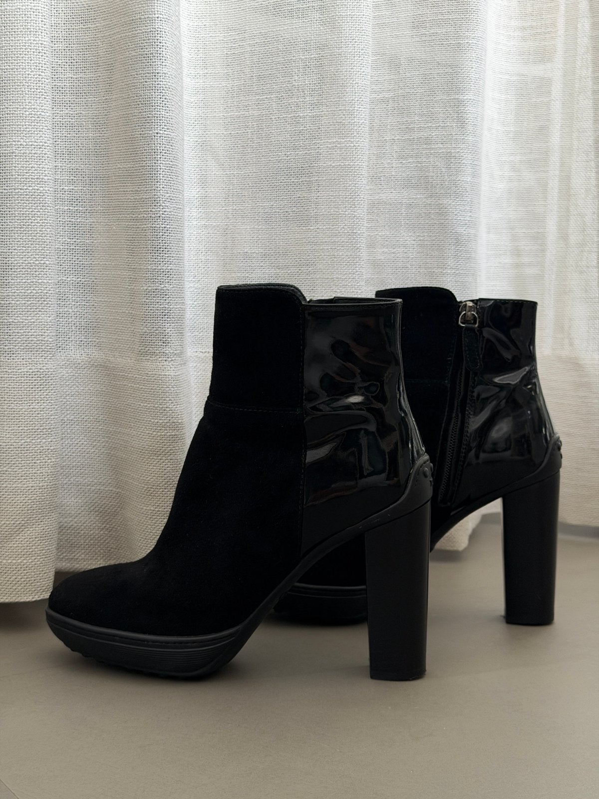 Les bateaux TOD'S, Neuf, Enlèvement ou Envoi, Escarpins, Noir
