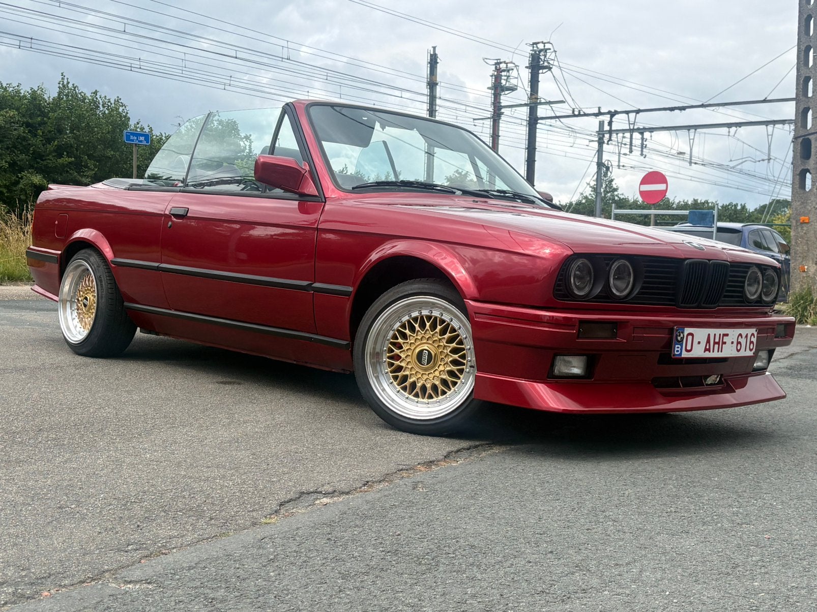 E30   320i., Auto diversen, Handleidingen en Instructieboekjes, Ophalen
