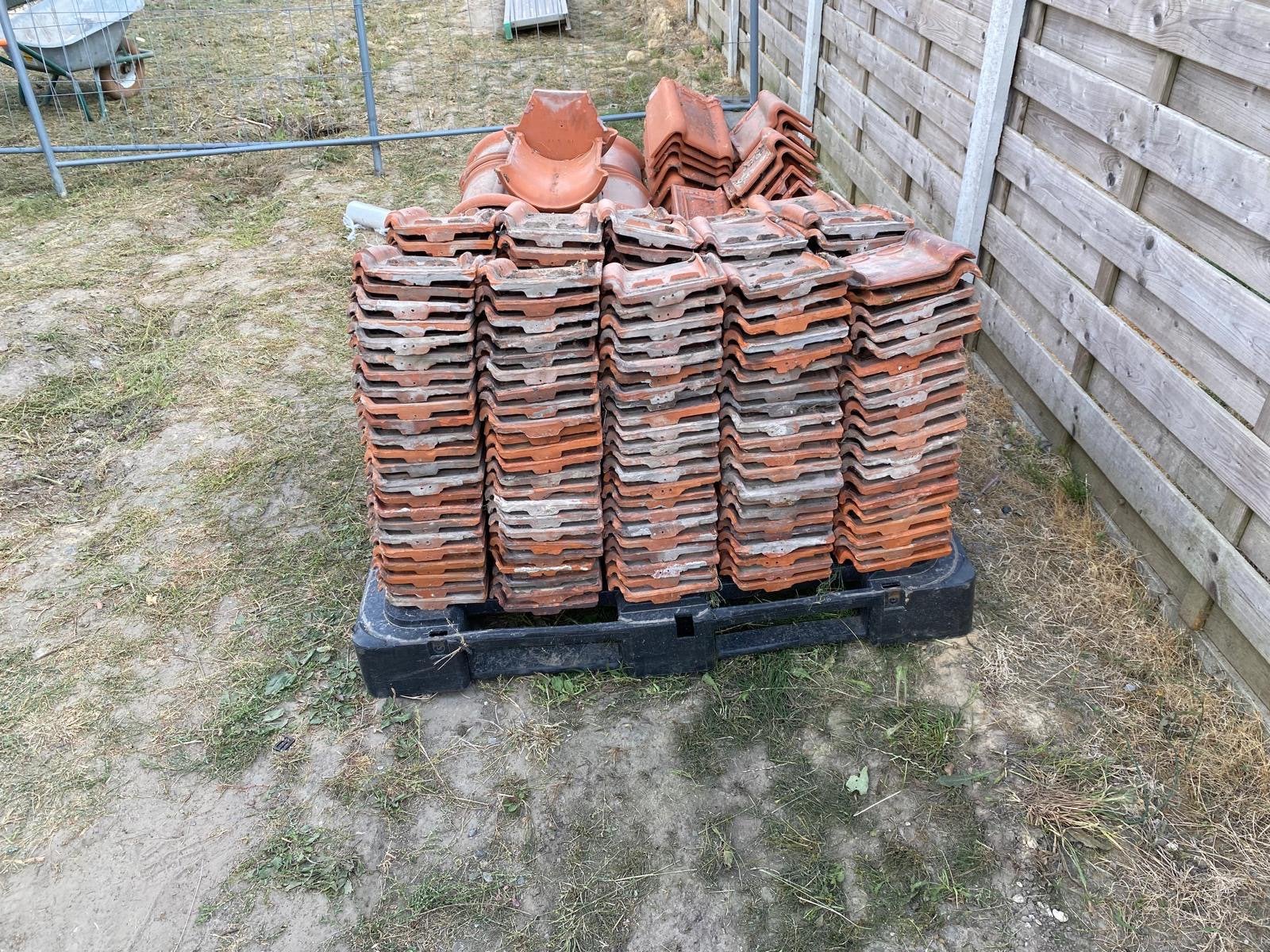Oude dakpannen, Doe-het-zelf en Bouw, Dakpannen en Dakbedekking, Ophalen, Dakpannen