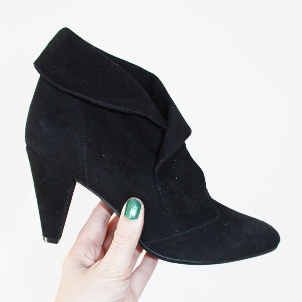 Prachtige Suede Freeflex Enkellaarsjes - s8 (Maat 39) € 45,-, Kleding | Dames, Schoenen, Verzenden, Zwart, Lage of Enkellaarzen