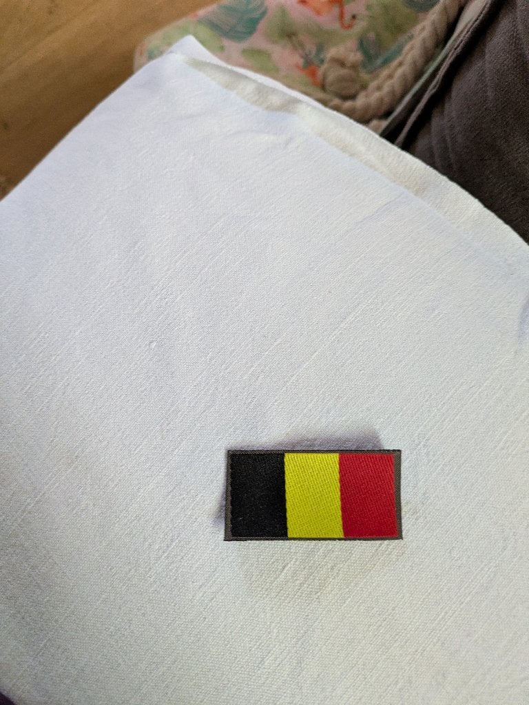 Belgisch vlaggetje, Ophalen of Verzenden, Landmacht, Embleem of Badge