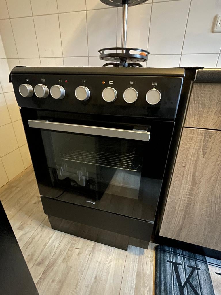 Fagor FACV3004N Keramisch fornuis met oven, Ophalen, Zo goed als nieuw, Elektrisch