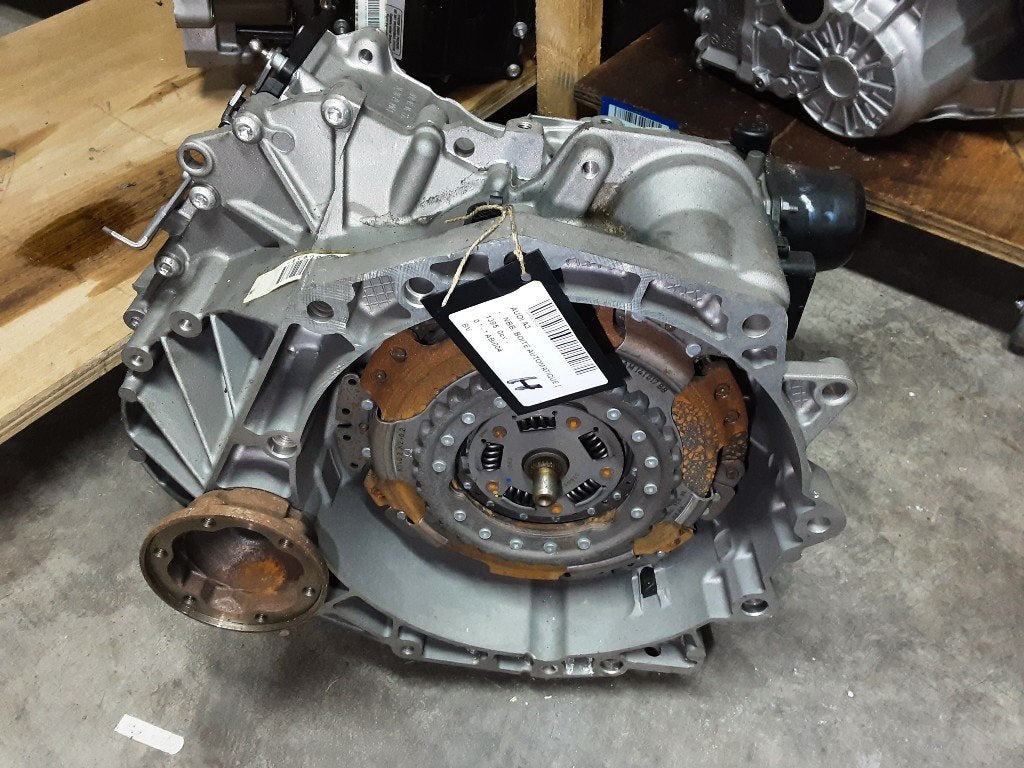 BOITE DE VITESSES Audi A3 Sportback (8PA) (NBB), Autos : Pièces & Accessoires, Mevr. I. Hauben, Audi, Utilisé, Rue de l'Espoir 34 34
4030  GRIVEGNÉE, BE
