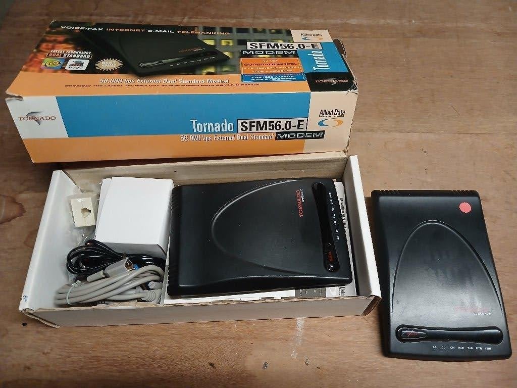 Inbelmodem vintage Tornado, Computers en Software, Vintage Computers, Ophalen