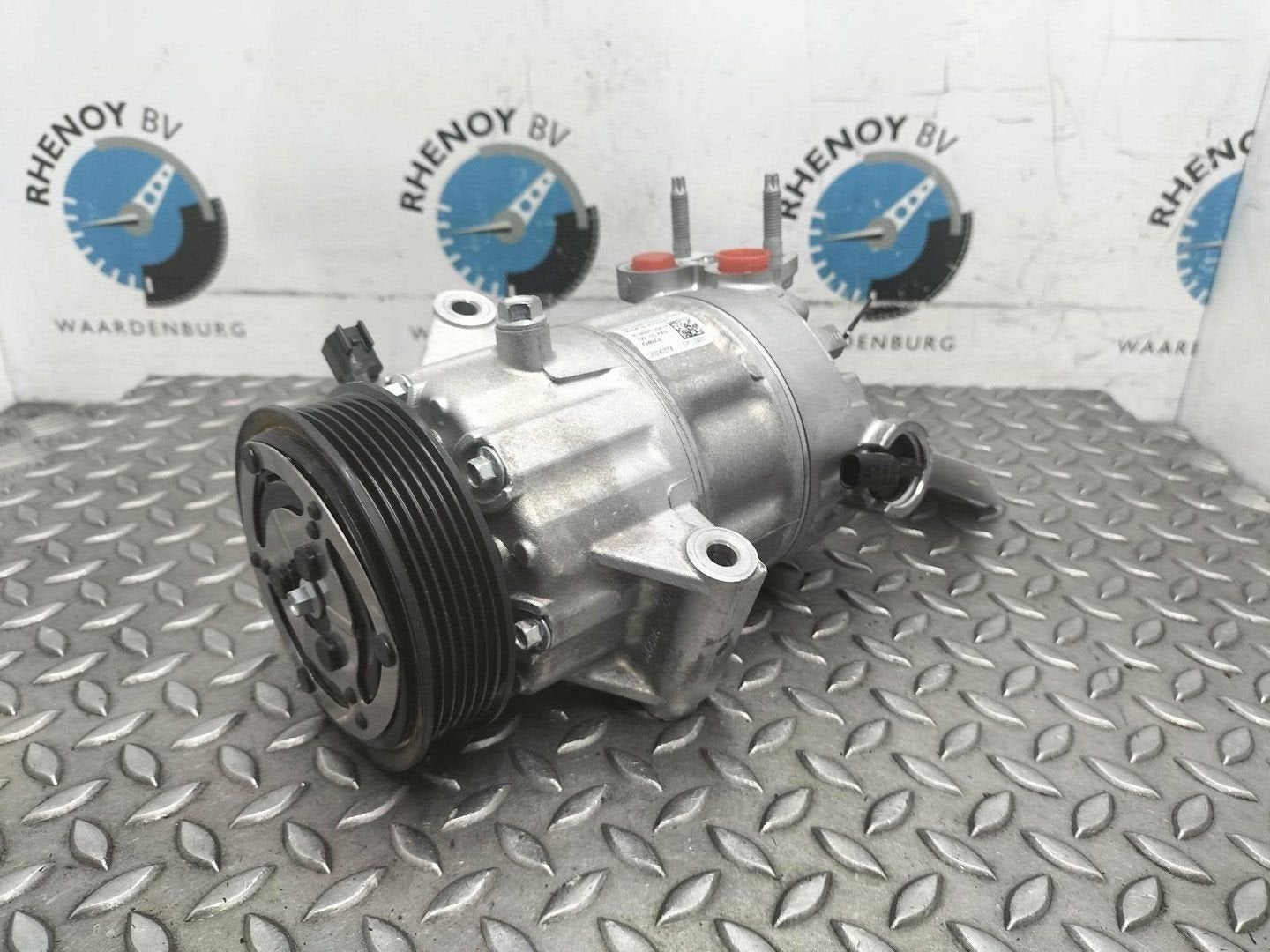 FORD KUGA Titanium AIRCO COMPRESSOR / AIRCOPOMP GN1119D629AD, Enlèvement ou Envoi, Utilisé, ARN reconnu