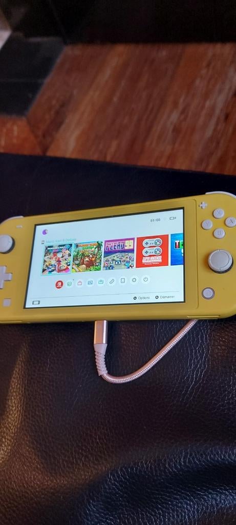 Nintendo Switch Lite état impeccable, Games en Spelcomputers, Spelcomputers | Nintendo Switch Lite, Ophalen