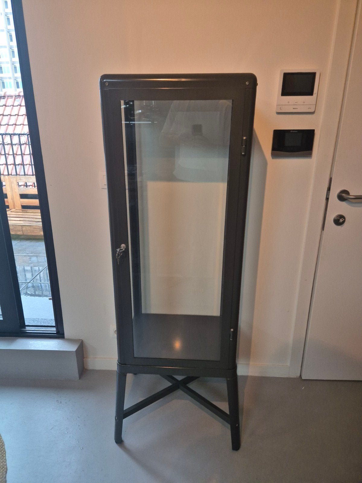 Ikea vitrinekast FABRIKÖR, Maison & Meubles, Armoires | Vitrines, Enlèvement