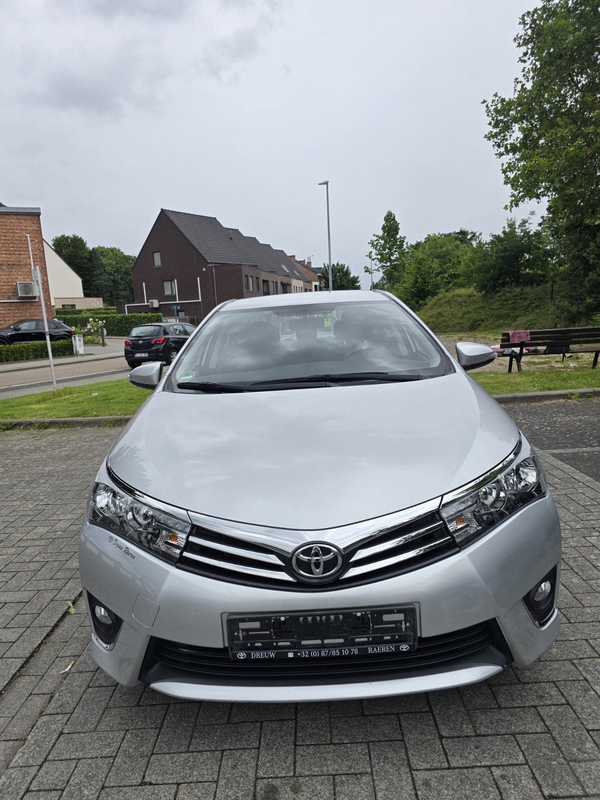 Toyota Corolla bij 2014, 36000km, nieuwe staat, weinig Km, Auto's, Toyota, Euro 5, Stof, Zwart, Corolla