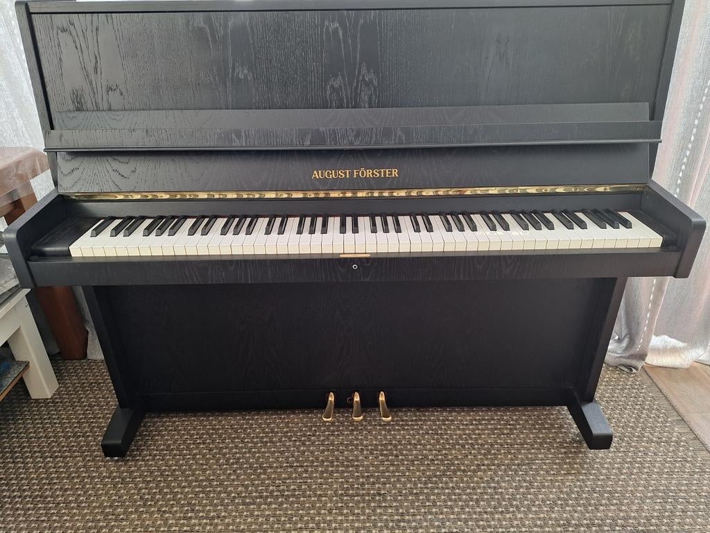 August Förster - 120 cm, Muziek en Instrumenten, Piano's, Zo goed als nieuw, Piano, Zwart, Hoogglans, Ophalen