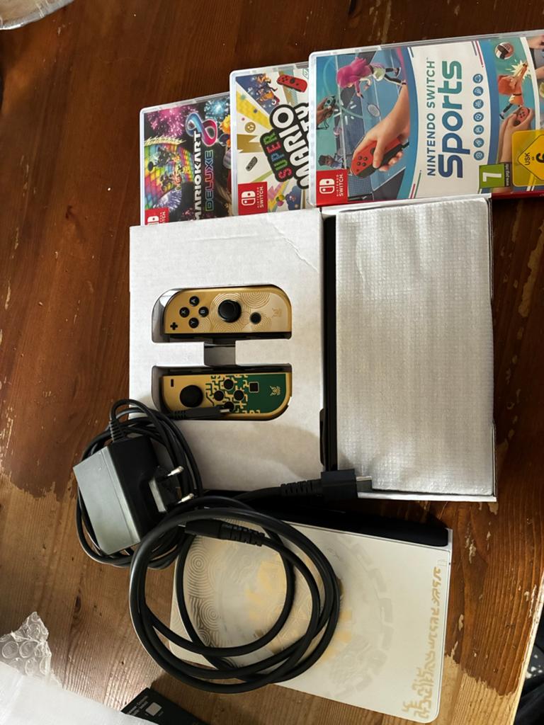 Nitendo switch, Consoles de jeu & Jeux vidéo, Consoles de jeu | Nintendo NES, Enlèvement, Comme neuf, Avec jeux