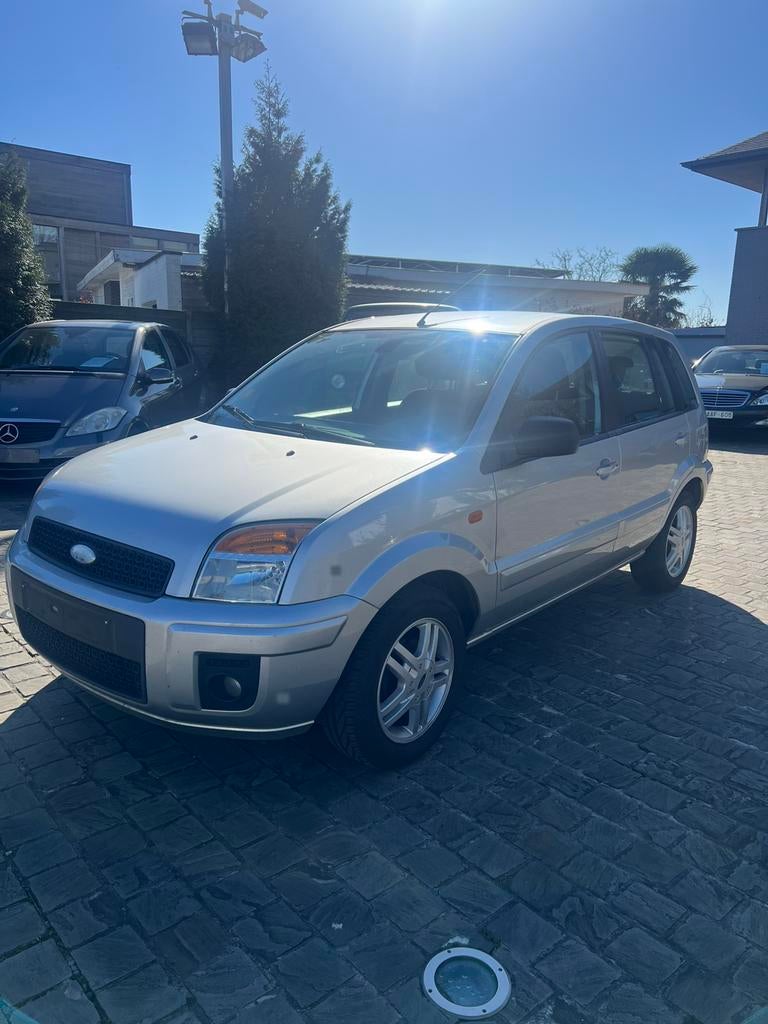Ford fusion 1.4 tdci stadswagen met airco al gekeurd vv, Auto's, Ford, 50 kW, Fusion, https://public.car-pass.be/vhr/b7a0eaa4-762e-46e4-8e55-35b8b1a798c7