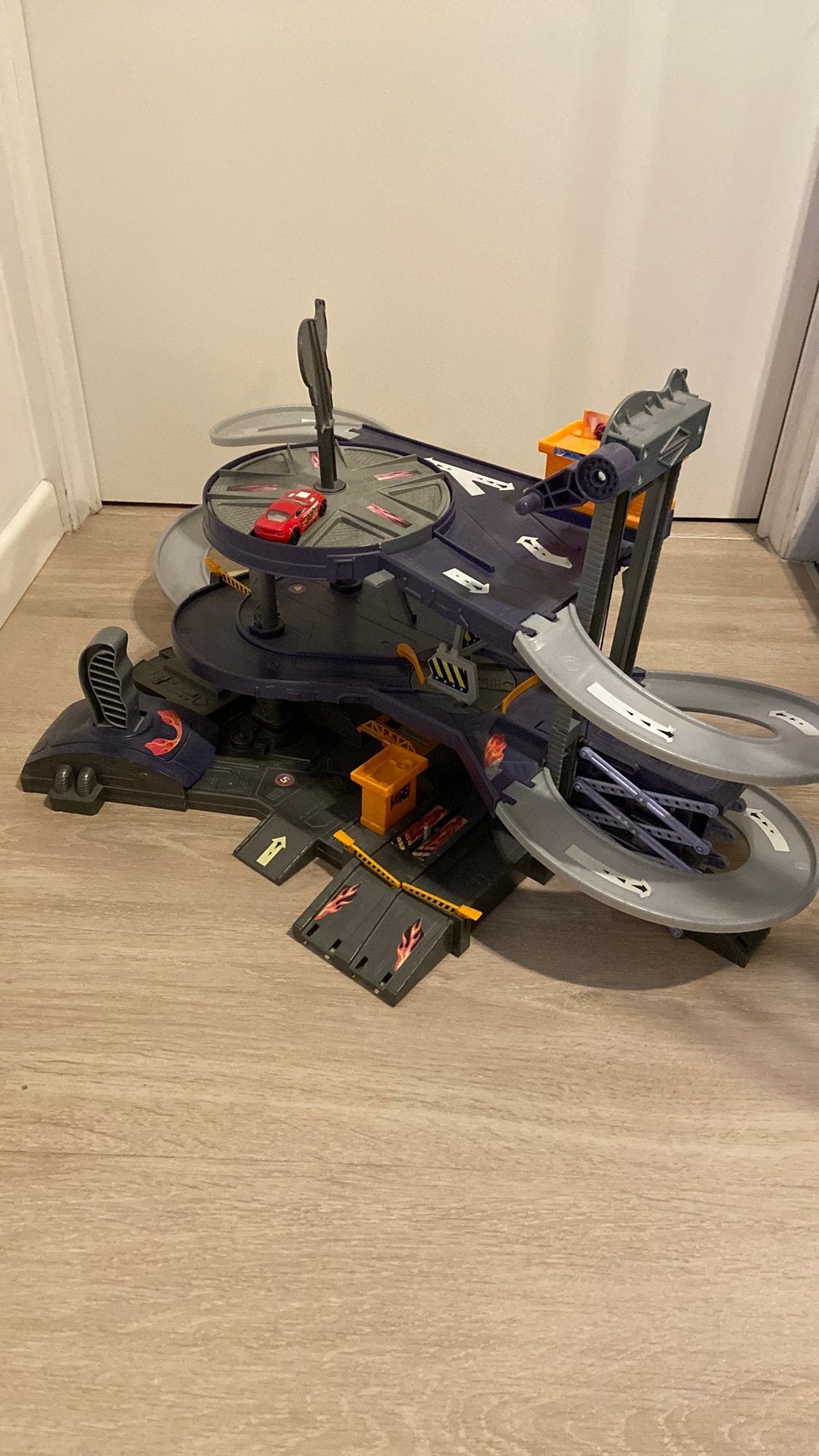 Hot Wheels “Mega garage”, Ophalen, Gebruikt, Hot Wheels
