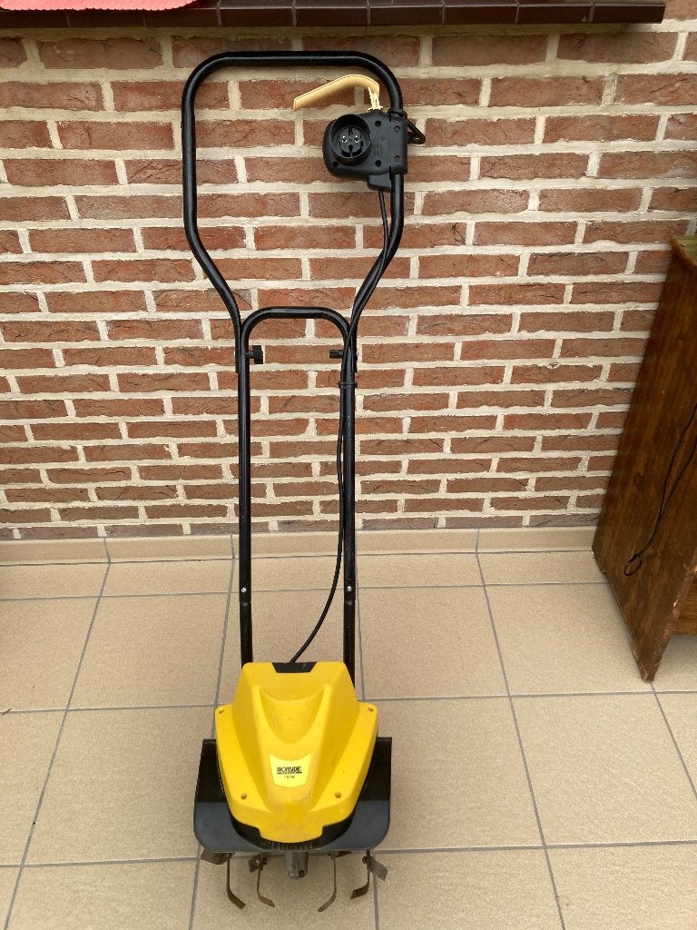 Tuinfreesje, Doe-het-zelf en Bouw, Gereedschap | Freesmachines, Ophalen, Gebruikt, Elektrisch, Tuinfrees