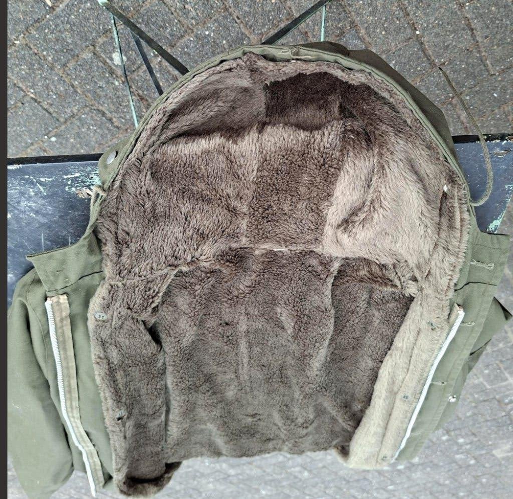 ALS  NIEUW  LEGER PARKA, Ophalen of Verzenden, Zo goed als nieuw, Maat 52/54 (L), Groen